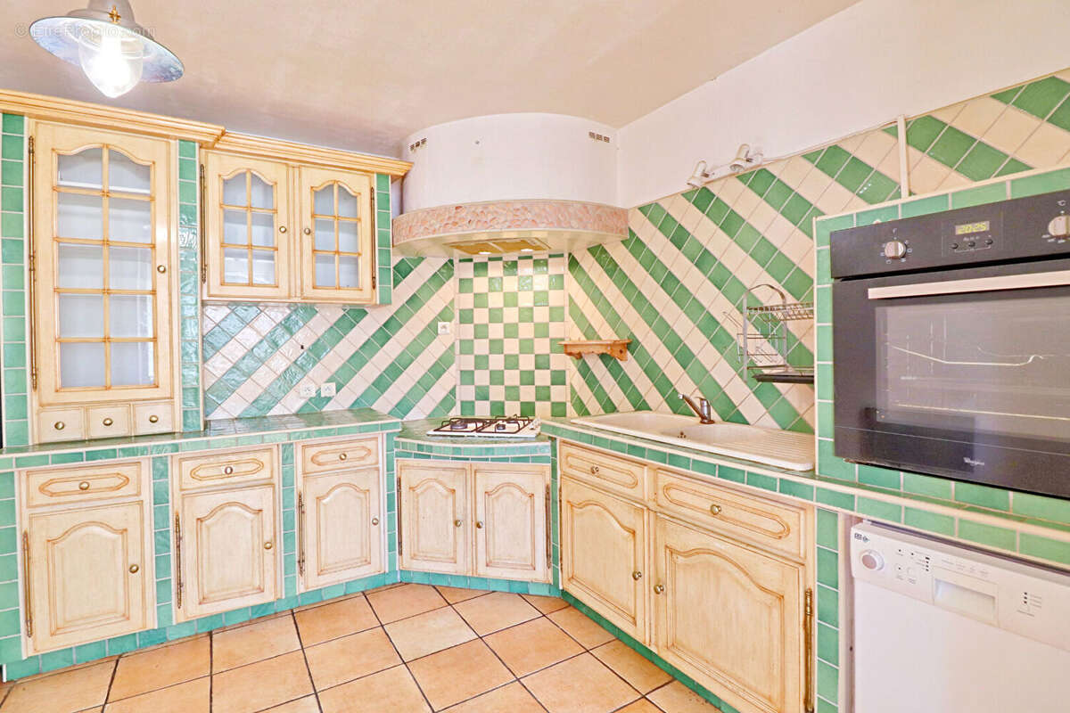 Appartement à VINON-SUR-VERDON