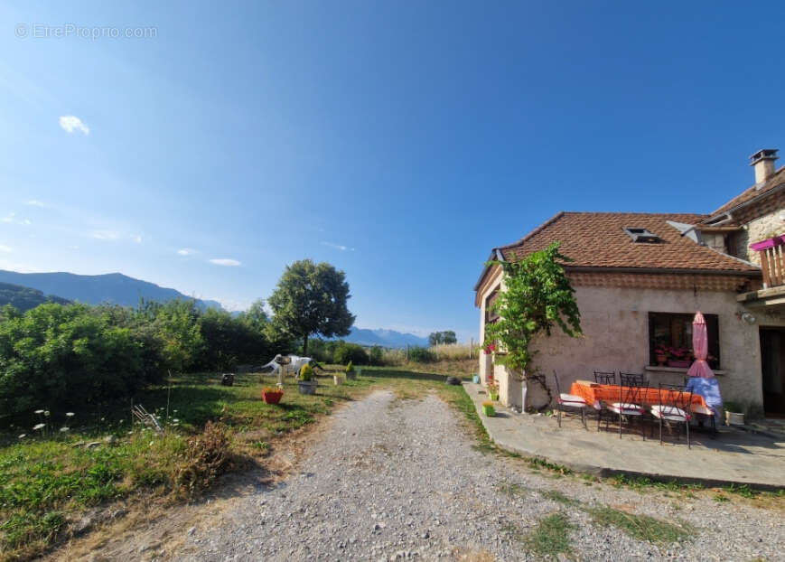Maison à SAINT-MAURICE-EN-TRIEVES
