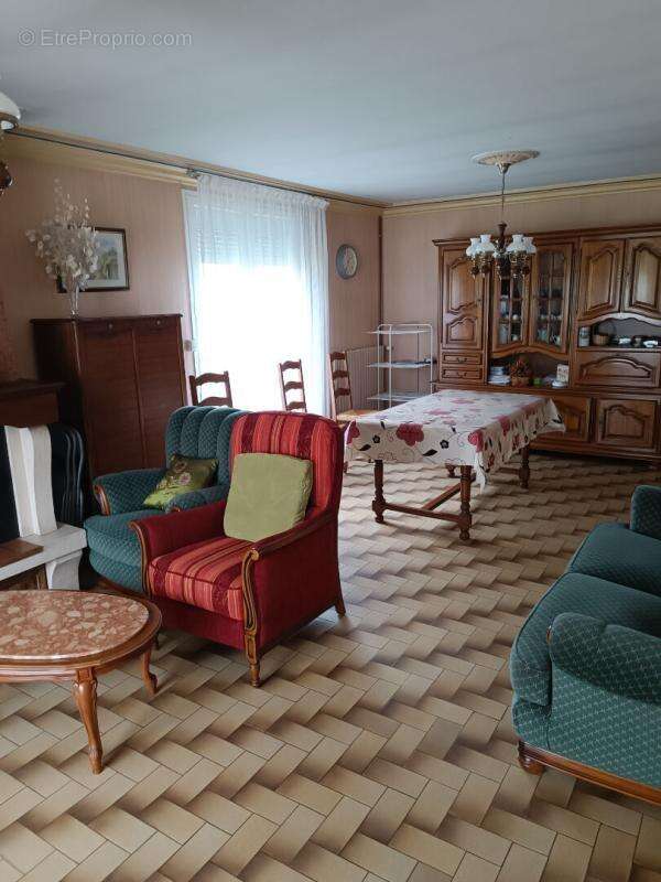 Maison à SENS-DE-BRETAGNE