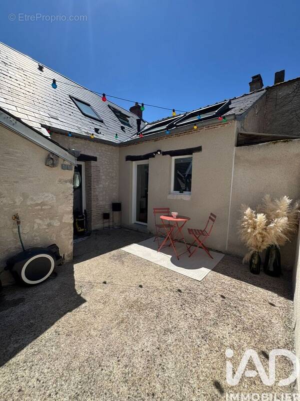 Photo 1 - Maison à CHAINGY