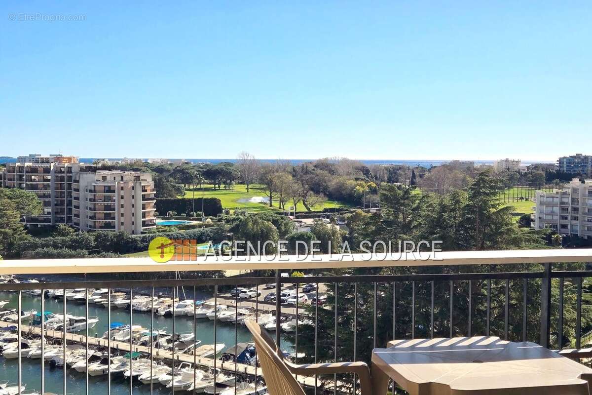 Appartement à MANDELIEU-LA-NAPOULE