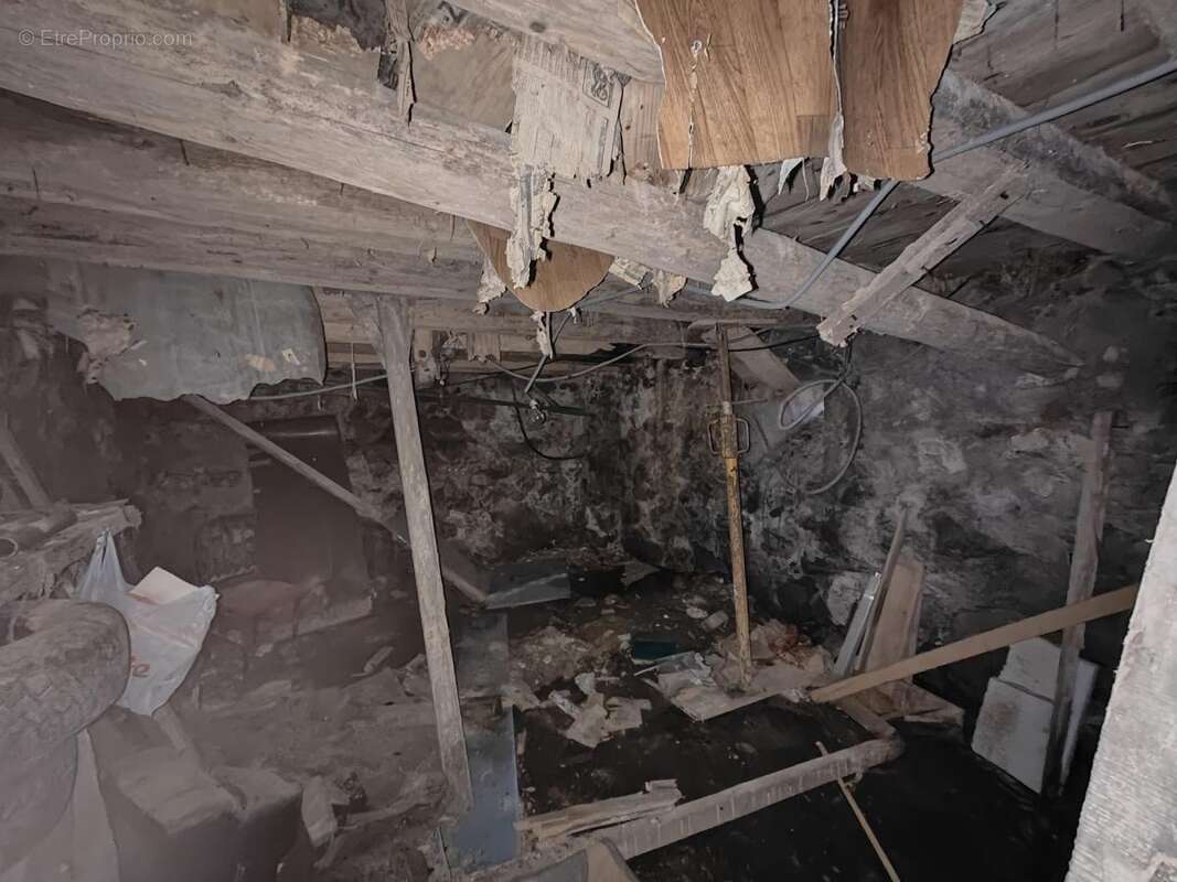 Maison à LIVET-ET-GAVET