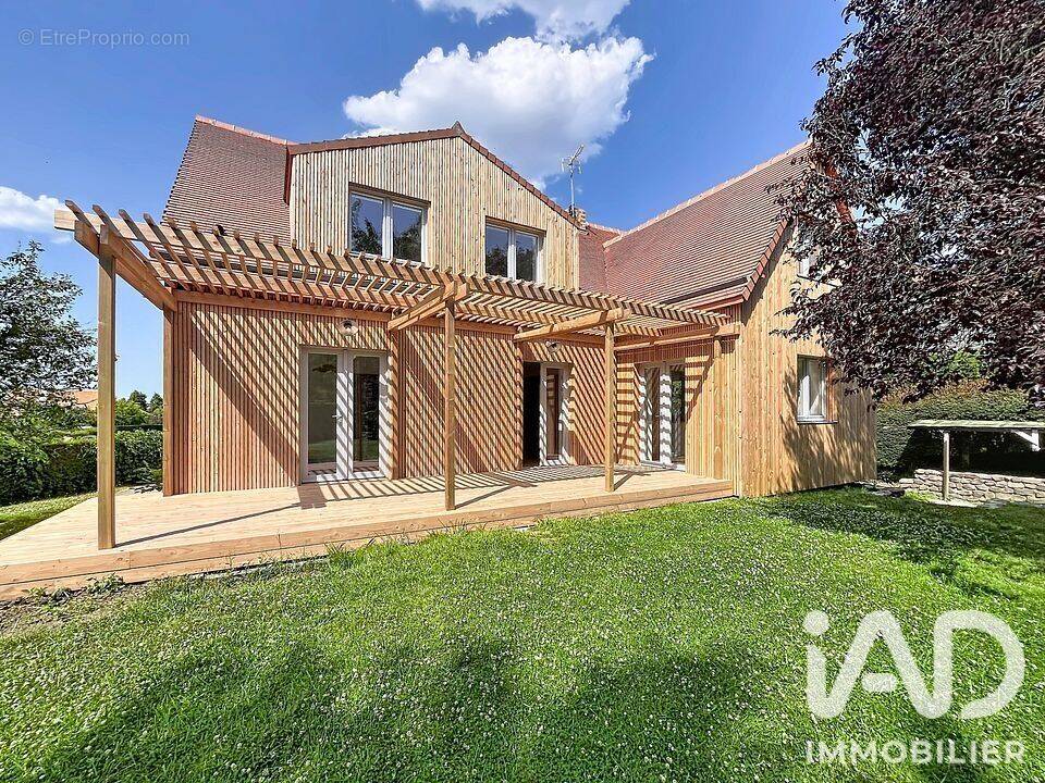 Photo 1 - Maison à ANGUERNY