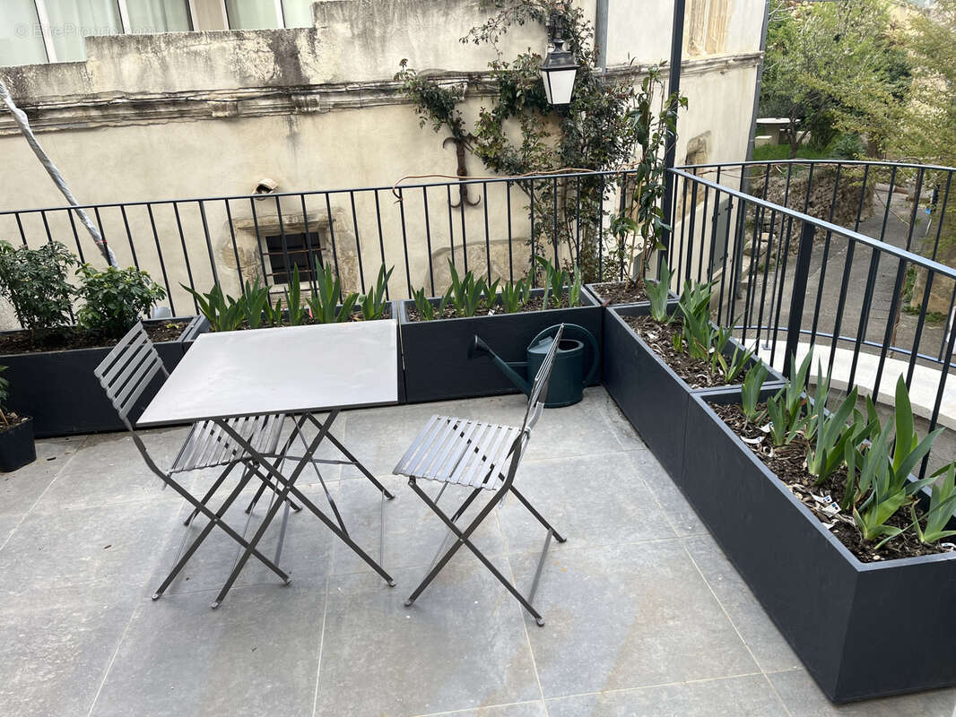 Maison à VAISON-LA-ROMAINE