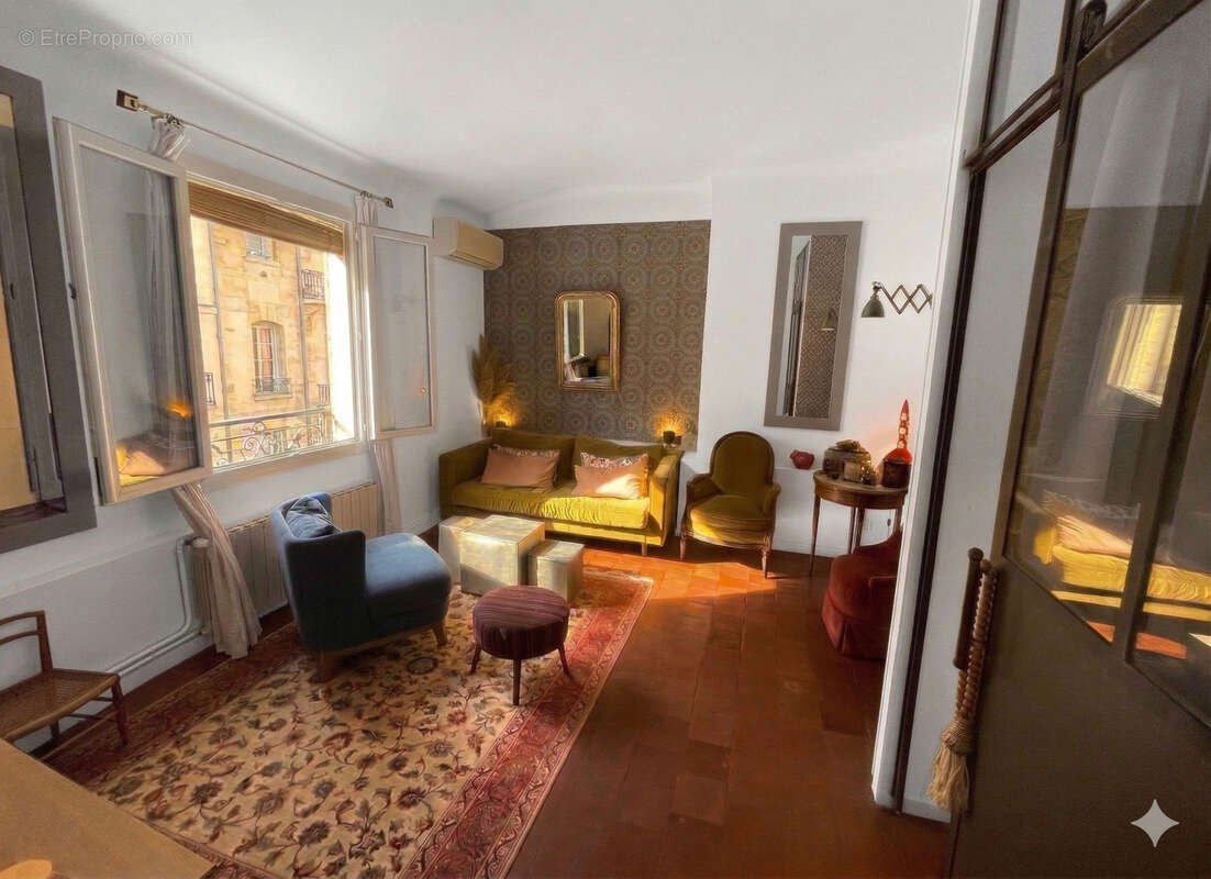 Appartement à AIX-EN-PROVENCE