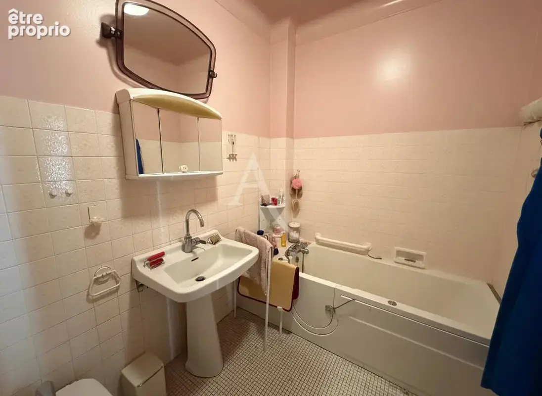 Nantes Appartement 104 m², 4 chambres, grande terrasse, garage + dépendances - photo 13