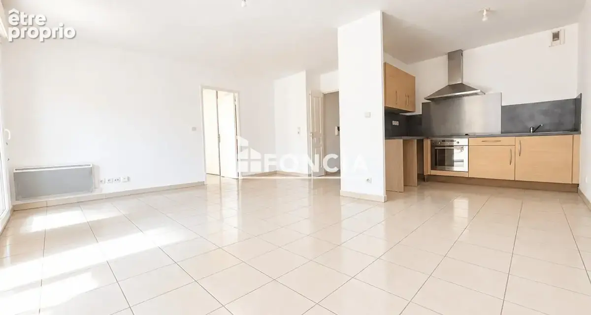 Frejus, appartement 3 pieces en rez de jardin, garage et parking - photo 5