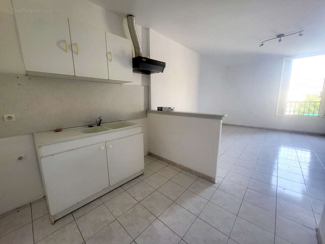 Appartement à FLORENSAC