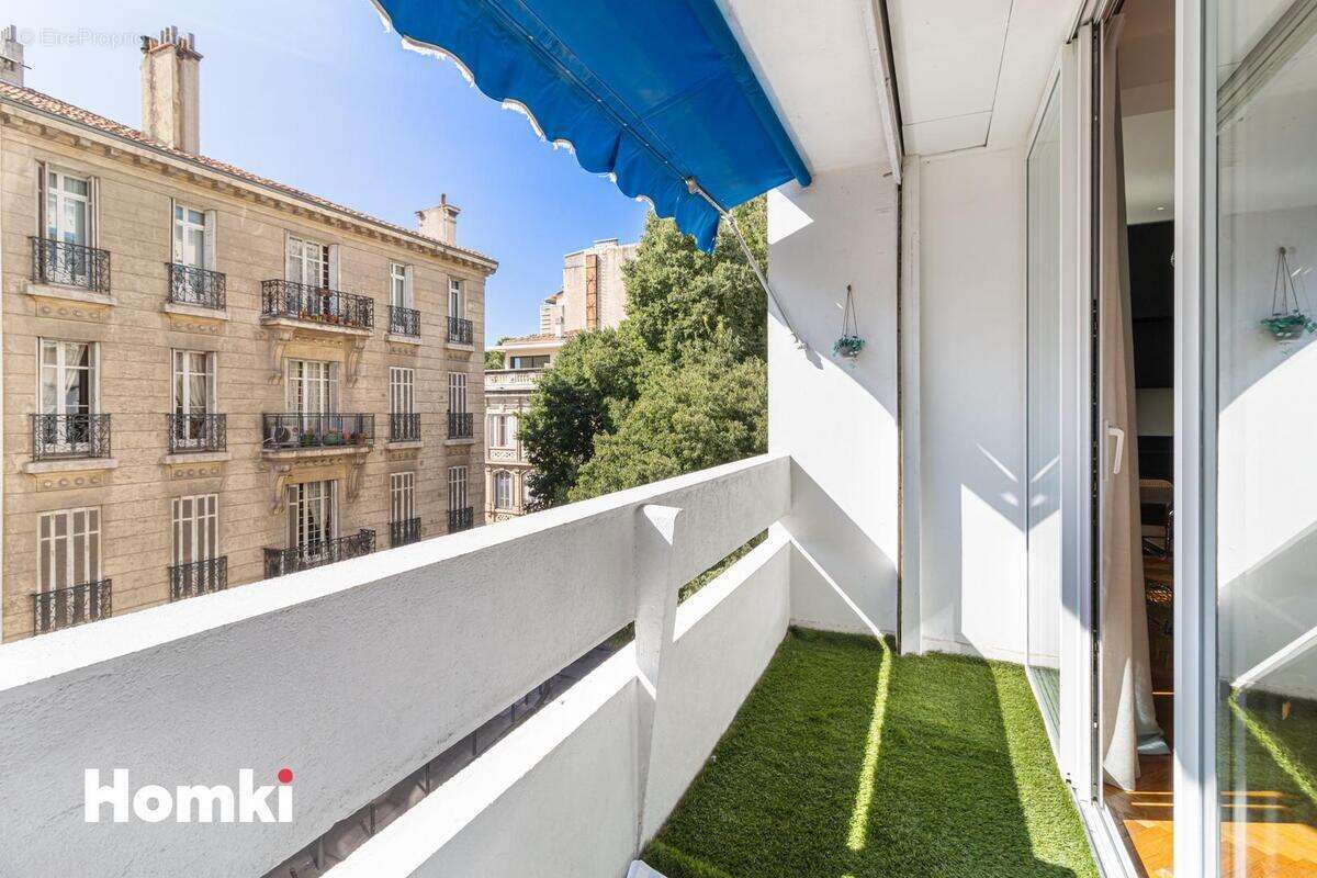Appartement à MARSEILLE-8E