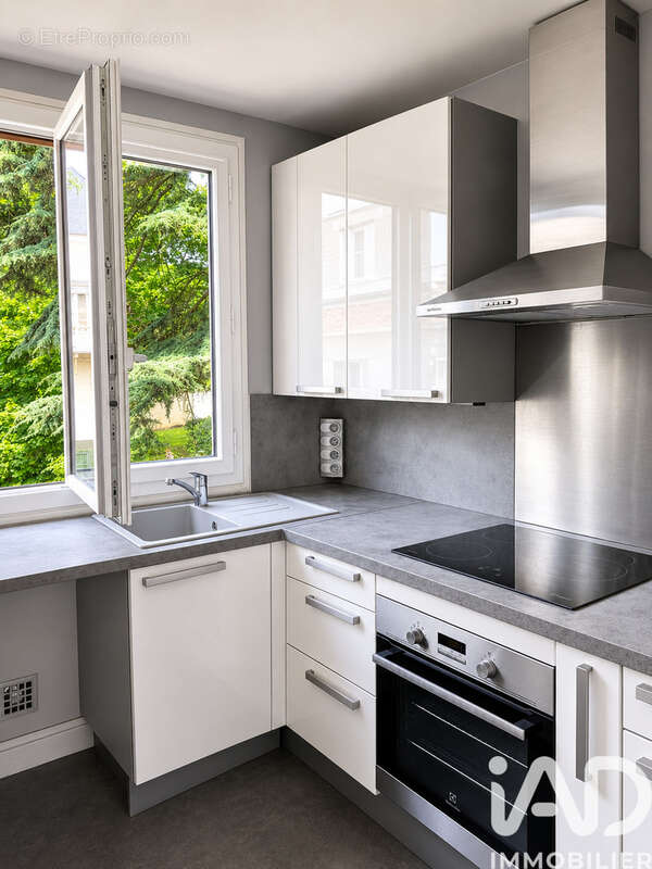 Photo 2 - Appartement à VERSAILLES