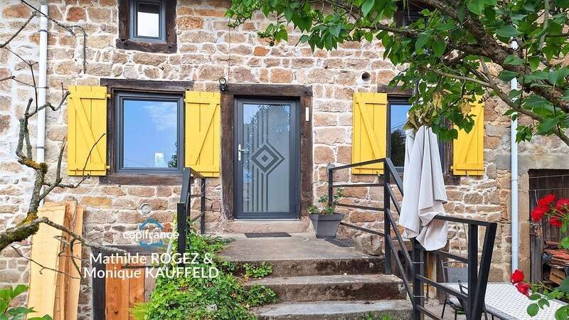 Maison à TOURS-SUR-MEYMONT