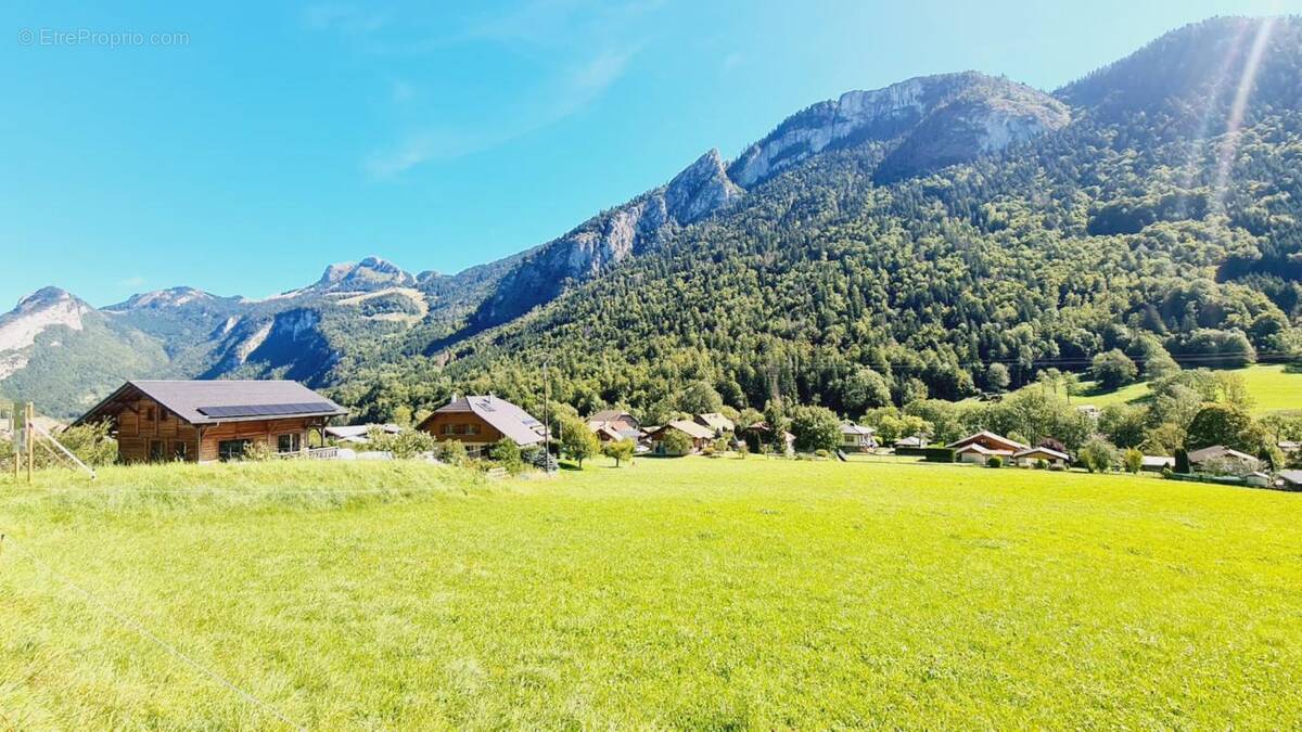 Terrain à BELLEVAUX