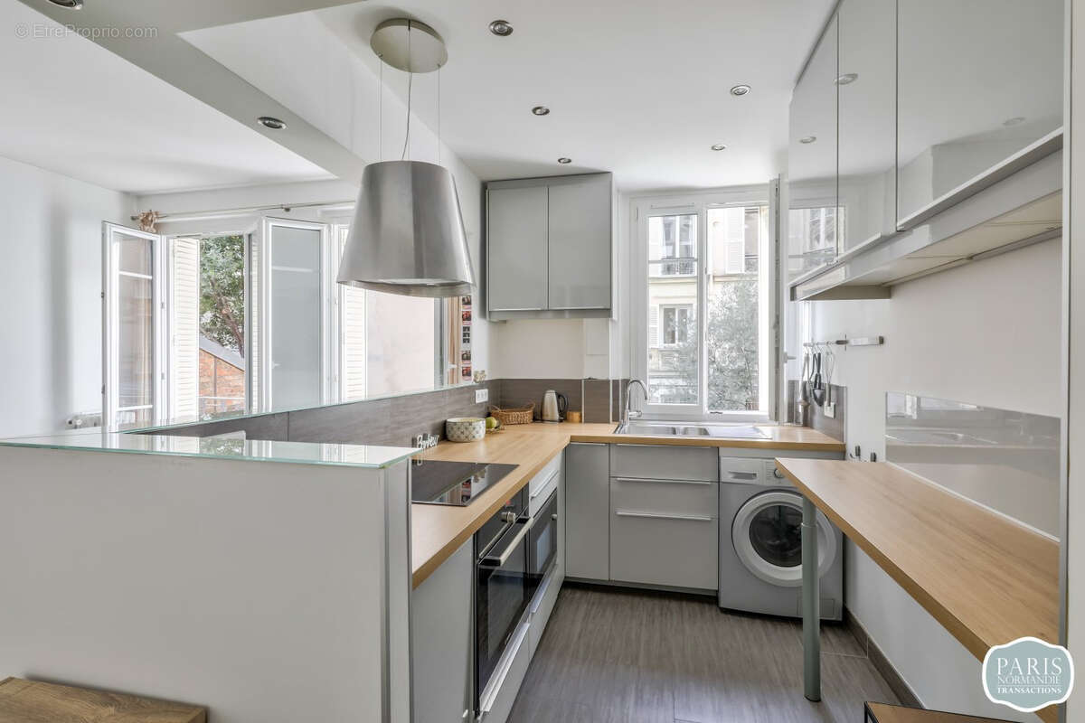 Appartement à LEVALLOIS-PERRET