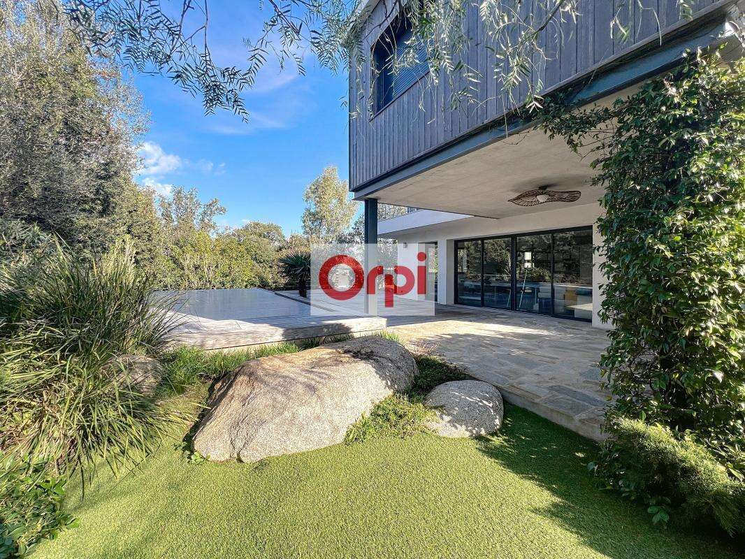 Maison à PORTO-VECCHIO