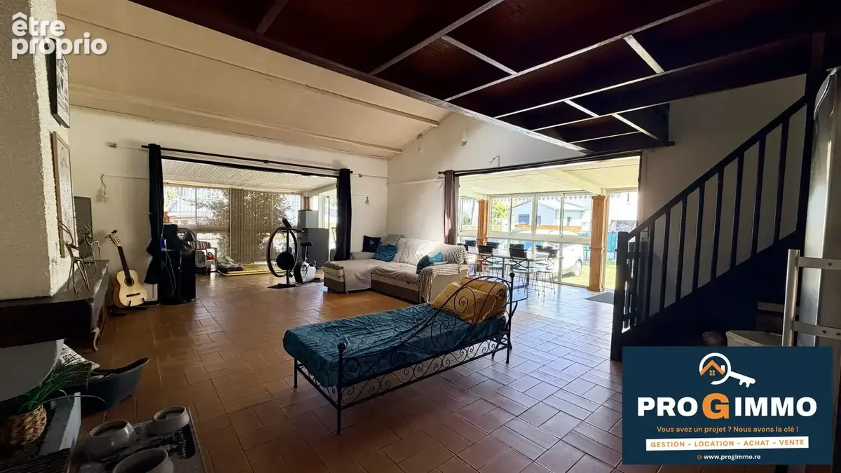 Maison 5 pièces 170 m² à vendre à Le Tampon (97430) - photo 8
