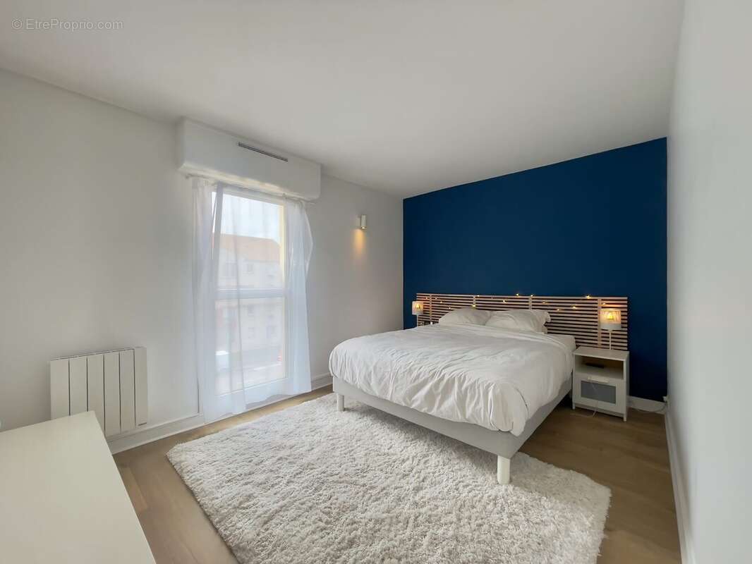 Appartement à VERNEUIL-SUR-SEINE