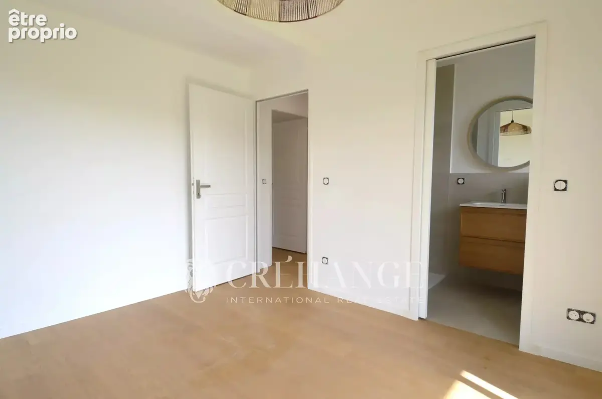 Maison contemporaine de 5 pièces - 120 m² - Le Port Marly - photo 11
