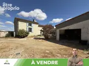 Maison à VENDEUVRE-DU-POITOU