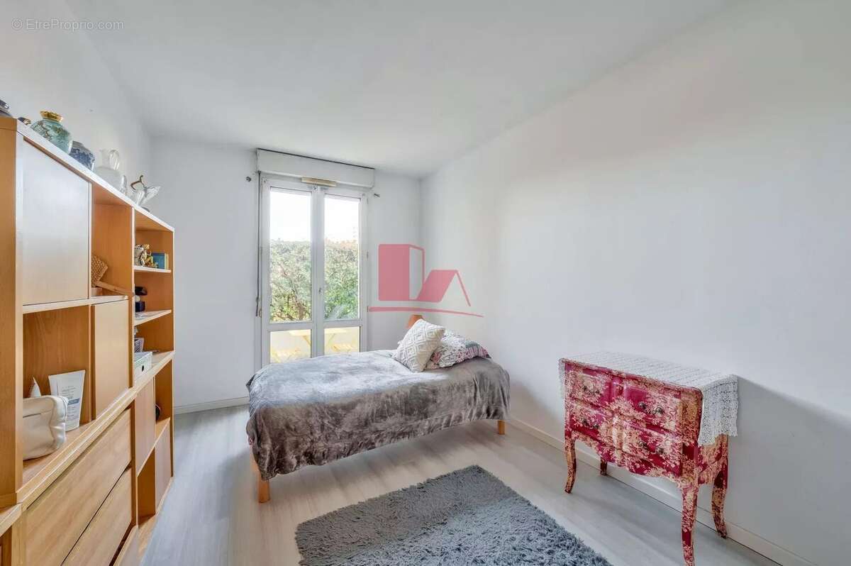 Appartement à ISSY-LES-MOULINEAUX