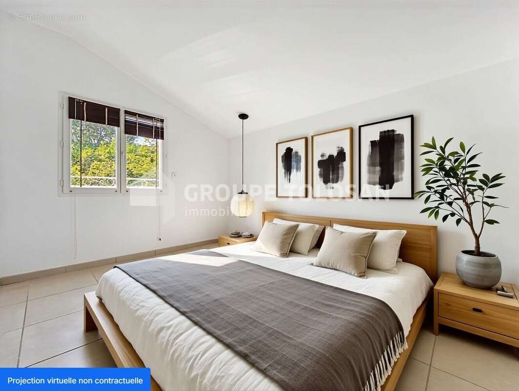 Maison à LAUZERVILLE