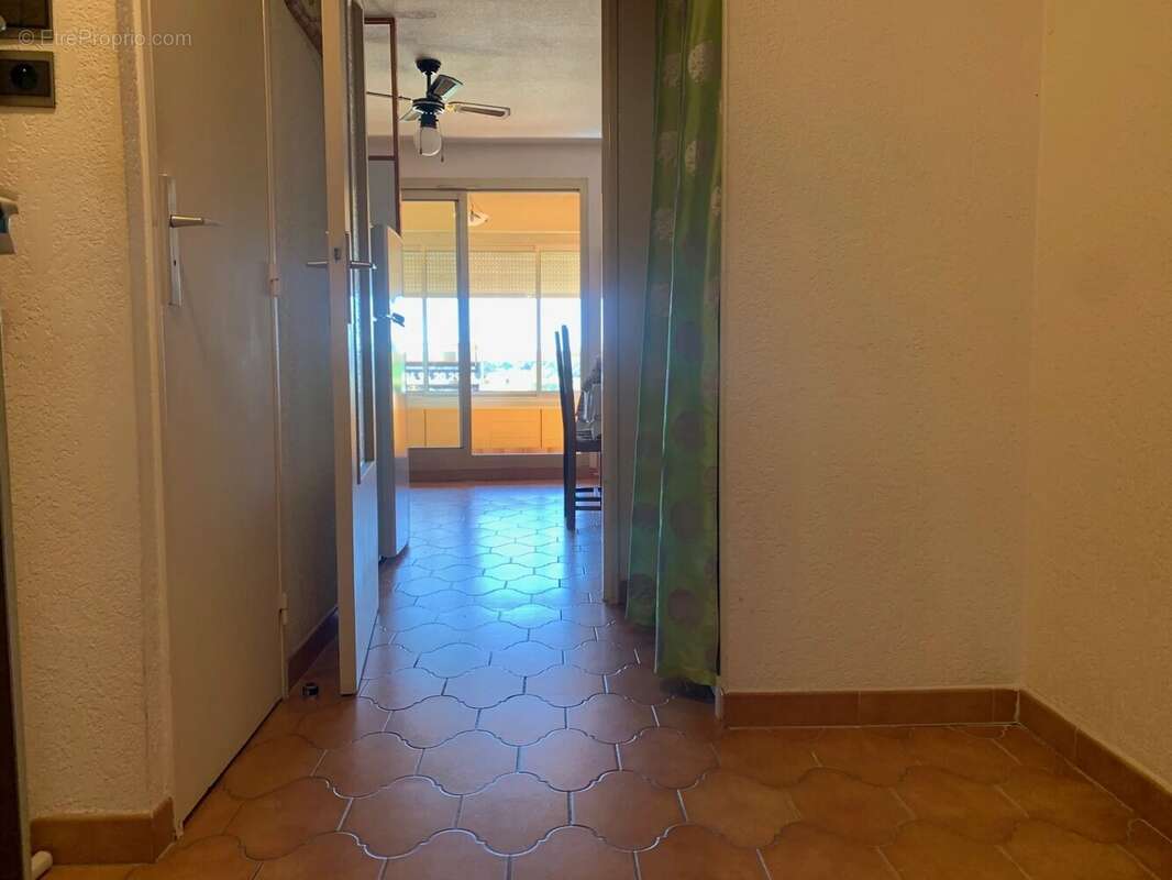 Appartement à LA LONDE-LES-MAURES