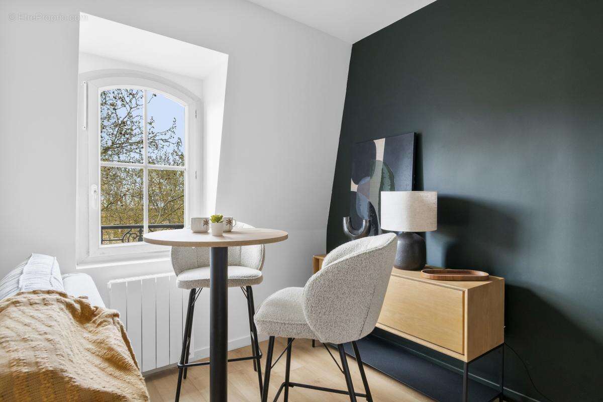 Appartement à VERSAILLES
