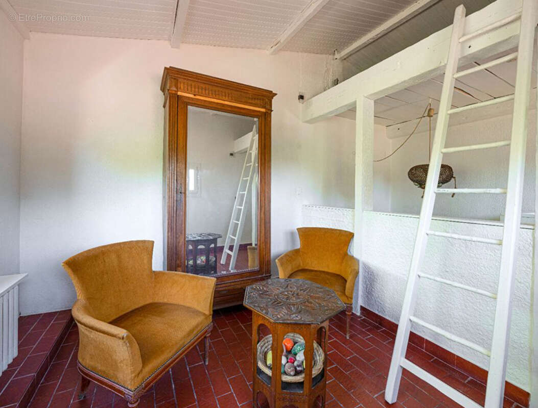 Maison à BOUC-BEL-AIR