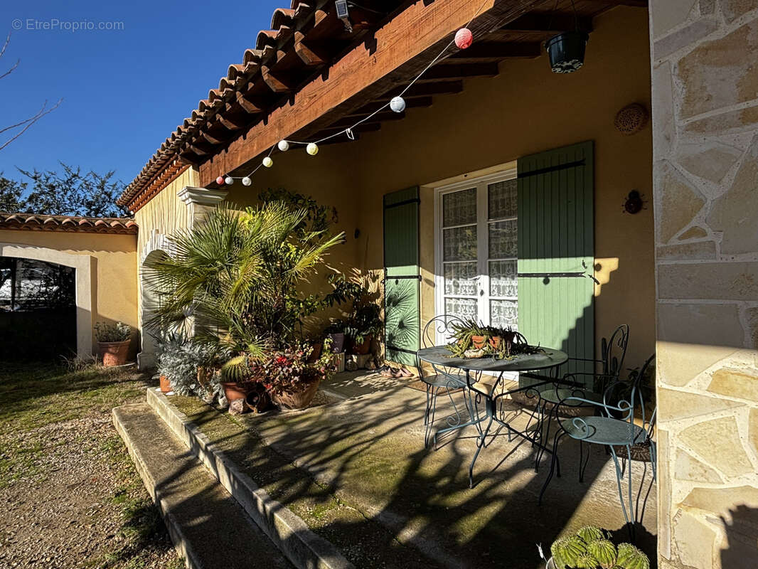 Maison à VILLETELLE