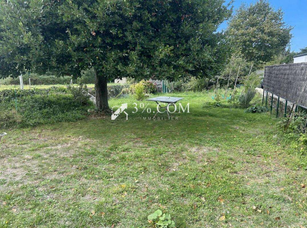 Maison à LA TURBALLE