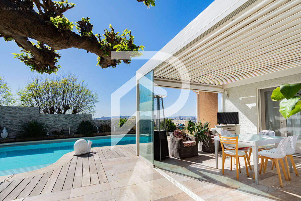 Maison à MARSEILLE-10E