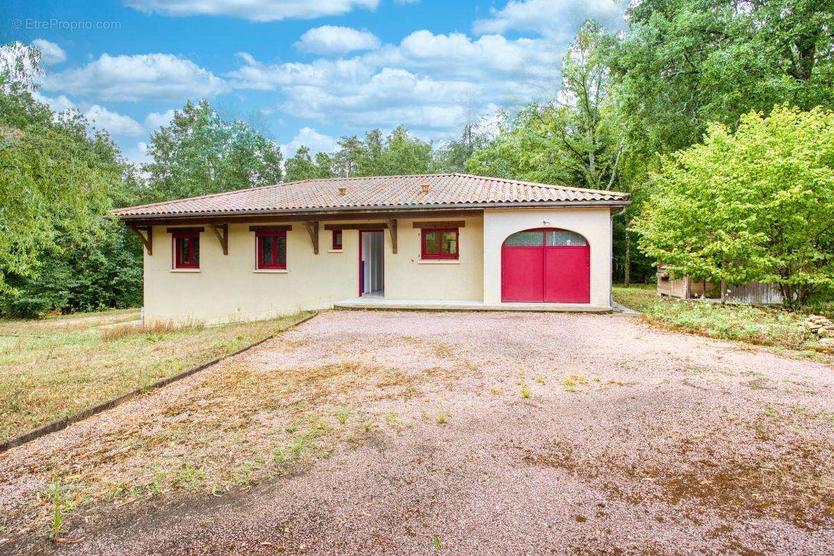 Maison 120 m² à Brantome  - photo 19