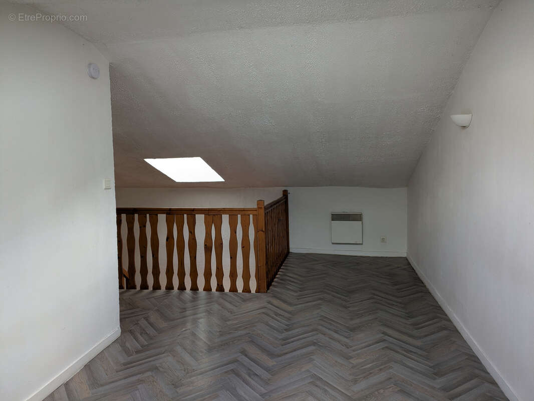 Maison à DAVEZIEUX