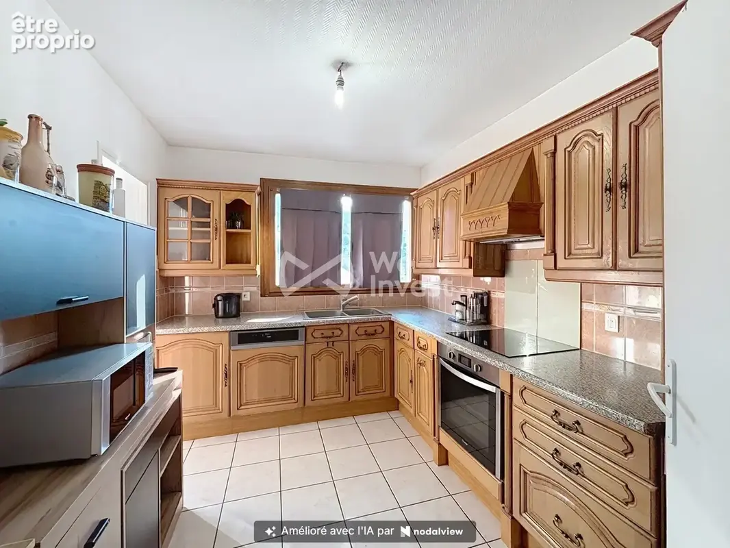 Appartement 4 pièces 115 m² à vendre à Lancrans (01200) - photo 4