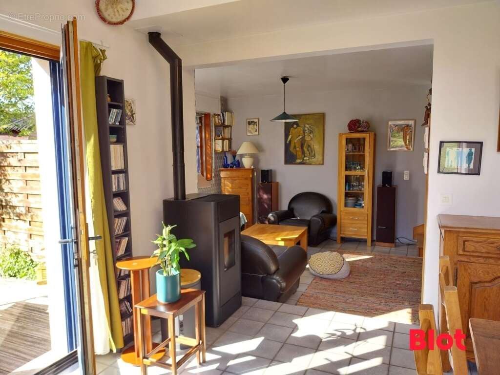 Maison à LE MINIHIC-SUR-RANCE