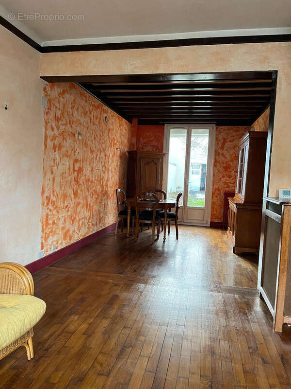 A VendreImmeuble de rapport 330 m2   Maison + T5 + Local professionnel   Fort potentiel ! - photo 32