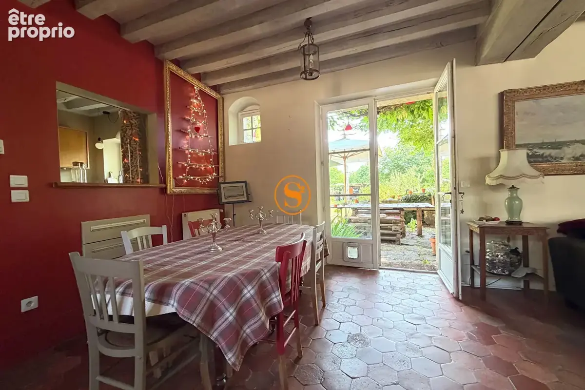 Maison 6 pièces 167 m² · à Lamorlaye · 167 m² · 590 000 €