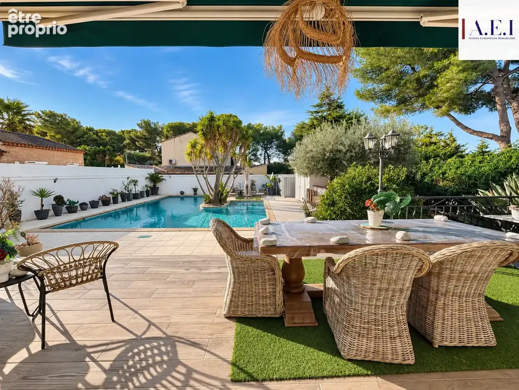 Propriété provençale 7 pièces avec piscine et double garage   Proche de Six-Fours-les-Plages - photo 27