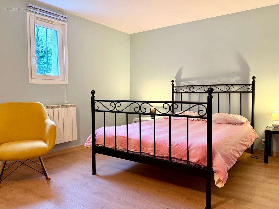 Maison à VAISON-LA-ROMAINE