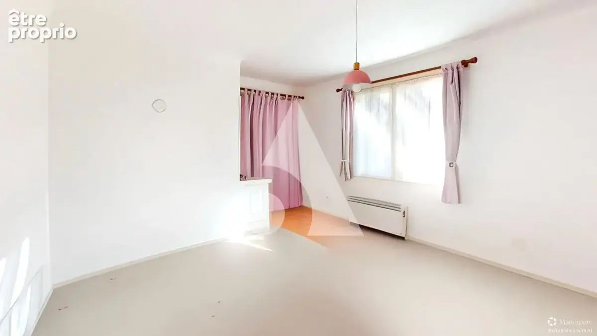 Maison T7 138m2 idéalement située, avec garage et jardin arboré - photo 5