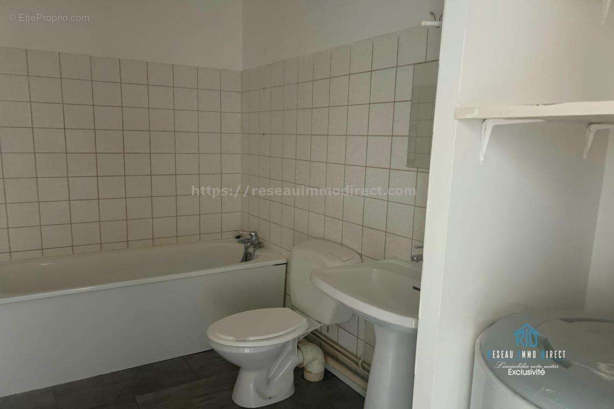 Appartement à CHABONS