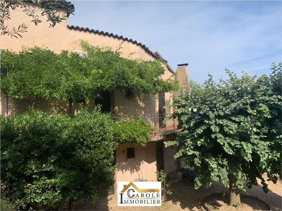 Maison à MANDELIEU-LA-NAPOULE