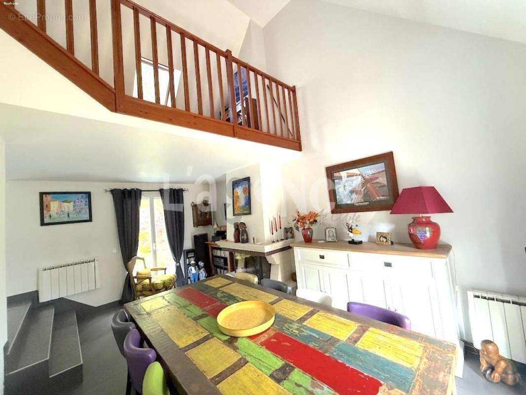 Maison à CLAYE-SOUILLY