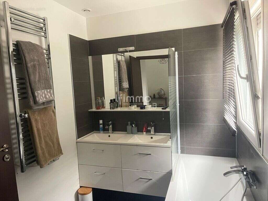 Maison à CHAMPIGNY-SUR-MARNE