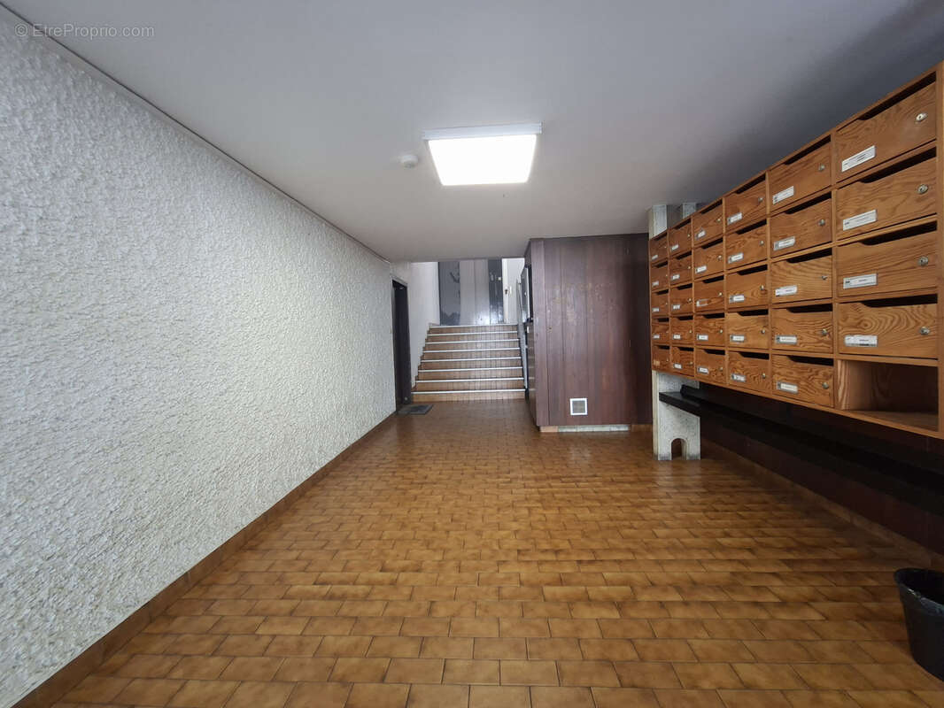 Appartement T4 de 88 m2 avec terrasse et vue sur le parc - photo 17