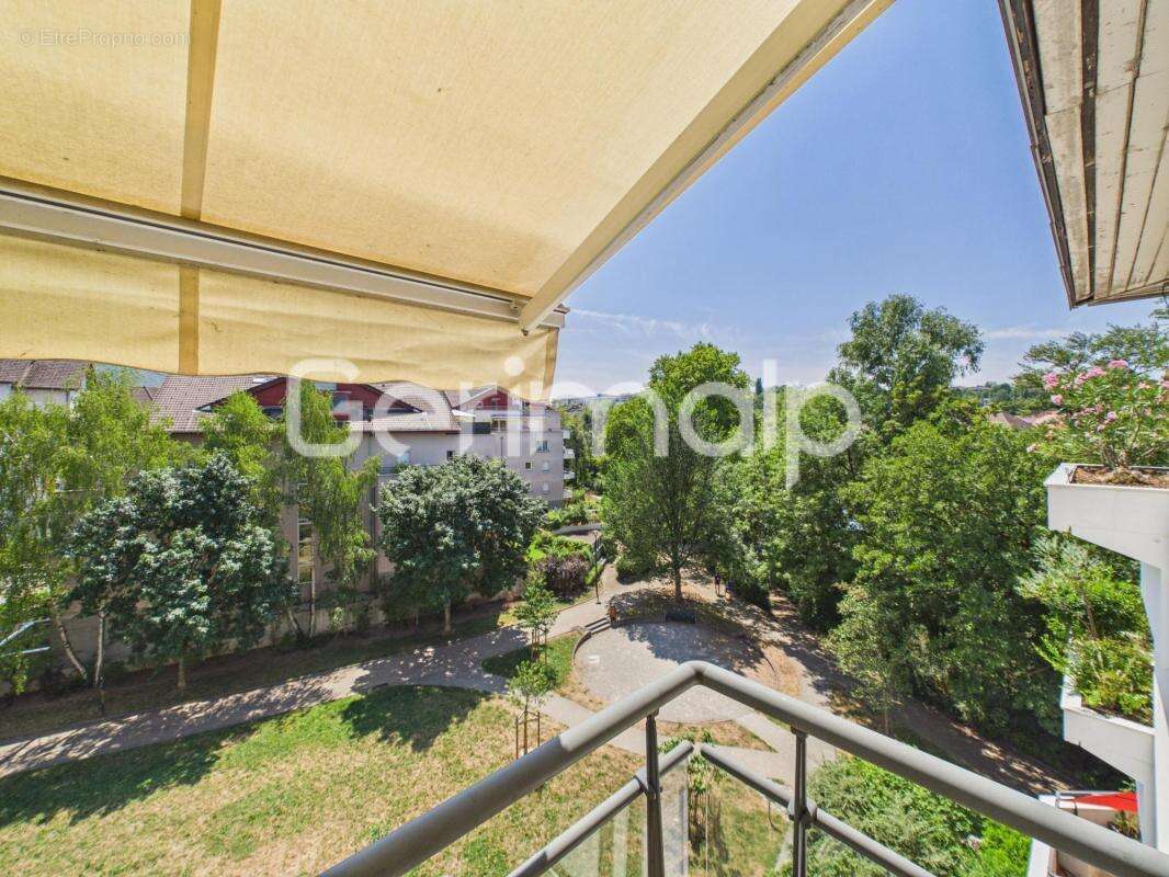 Vente - Appartement - 3 pièces + cuisine - 69,40 m² - 430 000 € - photo 13