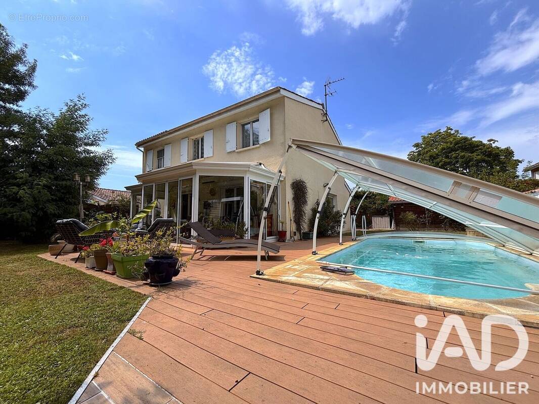 Photo 1 - Maison à MERIGNAC