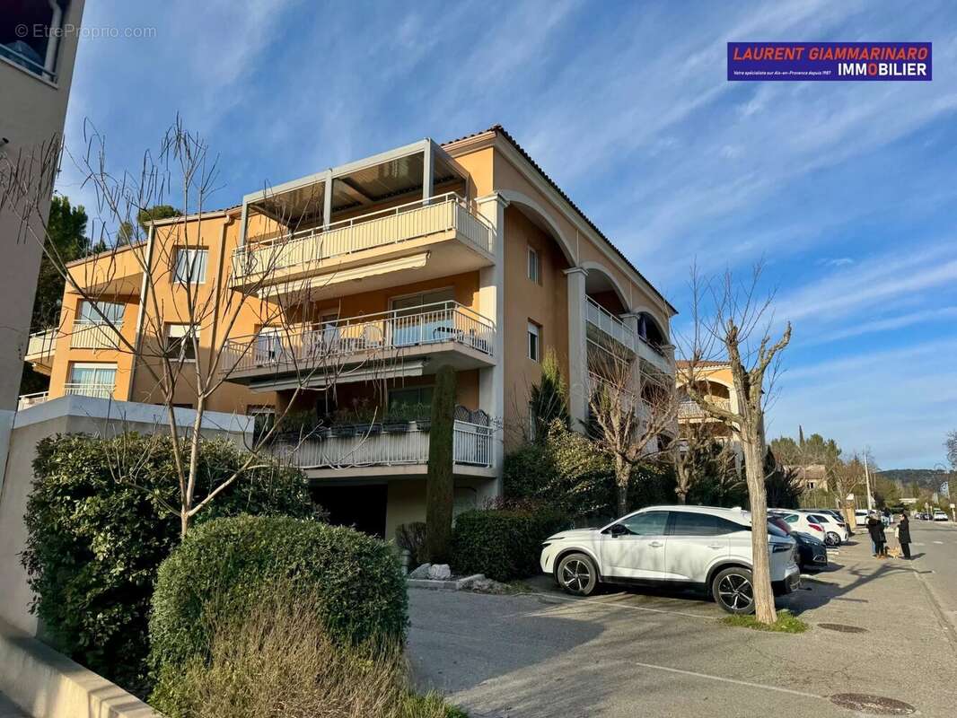 Appartement à LE THOLONET