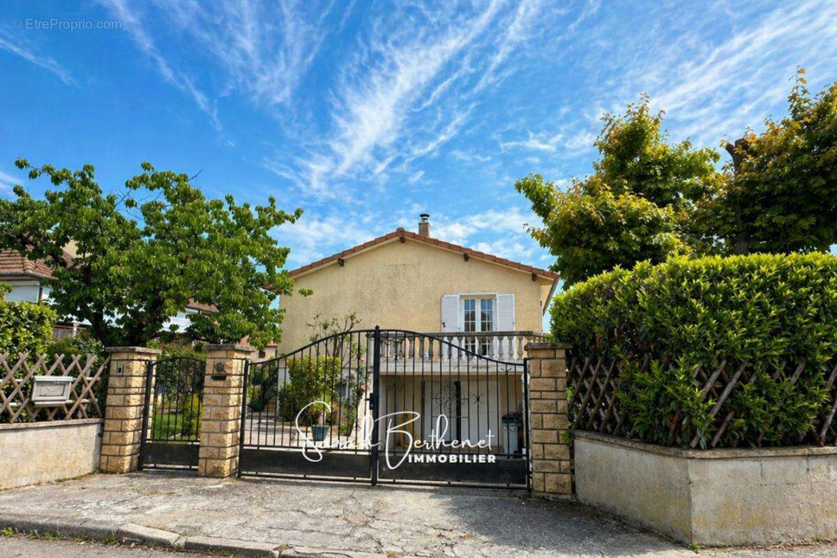 Maison à CORBAS