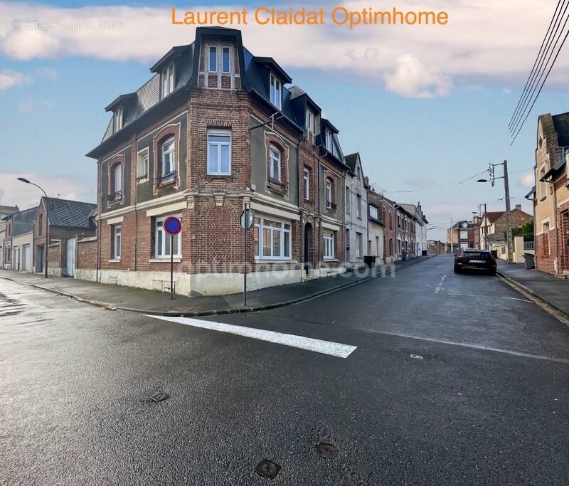 Maison à SAINT-QUENTIN