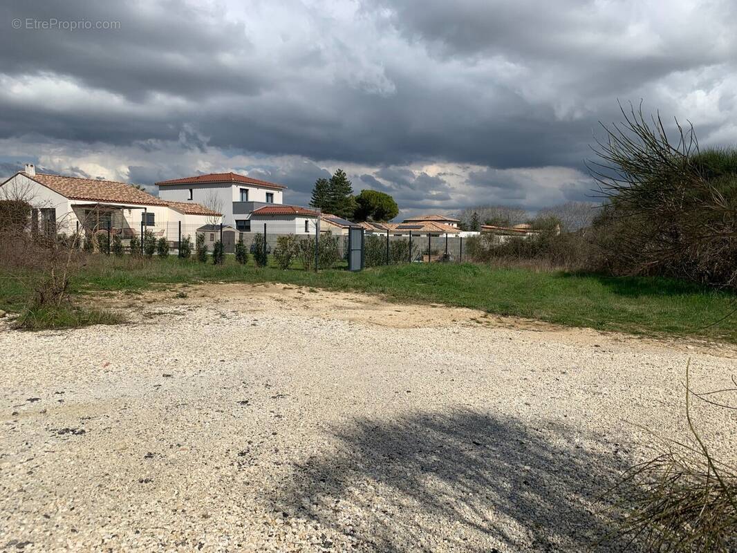 Terrain à SAINT-GENIES-DE-MALGOIRES